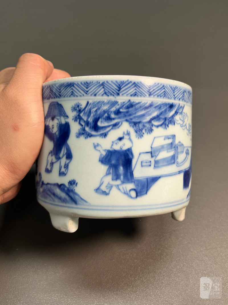 清顺治  青花“六子戏弥勒”图琴炉 - 图10